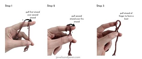 3 Different Ways to Make a Slip Knot in Crochet | Jewels and Jones