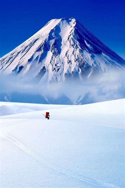 70 Best Honeymoon Destinations In 2023 For Unforgettable Moments | Iphone wallpaper winter ...