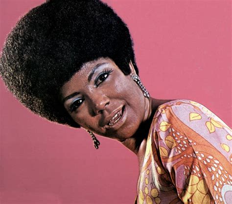 Who were Aretha Franklin's sisters Erma and Carolyn and were they singers too? - Smooth