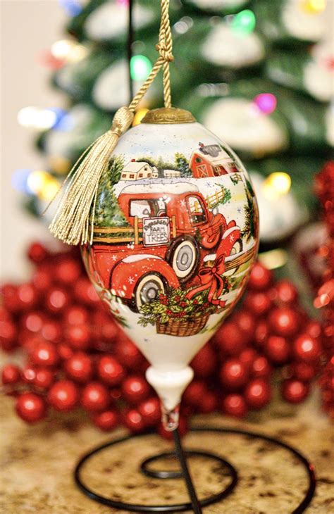 Unique Personalized Christmas Ornaments! - Life of a Cherry Wife