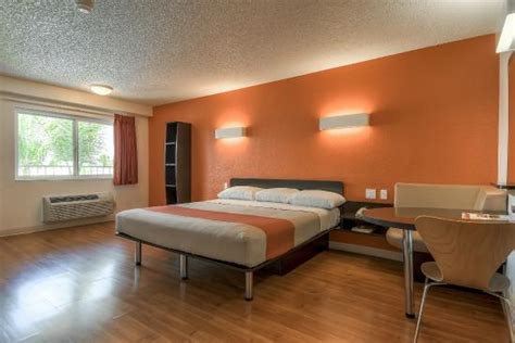 Motel 6 Anaheim Maingate $80 ($̶9̶0̶) - UPDATED 2018 Prices & Reviews - CA - TripAdvisor