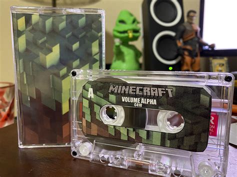 So I made the Minecraft soundtrack (Alpha) but on cassette : Minecraft