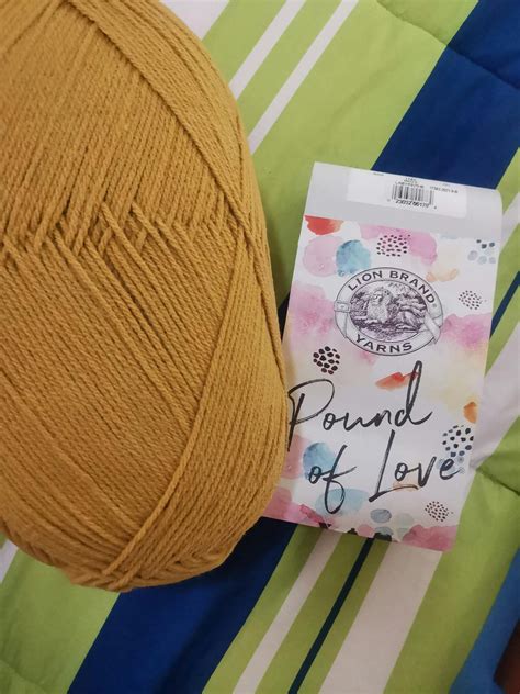 Pound of Love® Yarn – Lion Brand Yarn