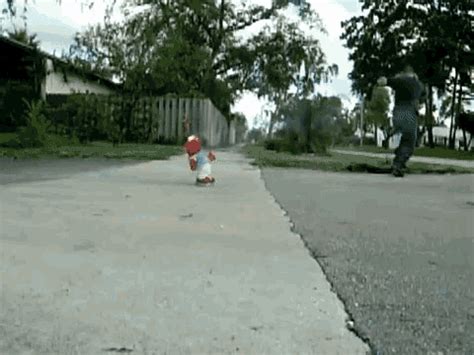 Funny Explode GIF - Funny Explode Elmo - Discover & Share GIFs