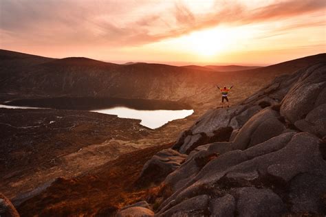 Top 5 Sunrise/Sunset Locations in the Mourne Mountains - Trek NI