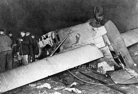 Crash of a Junkers JU.52/3mge in Ostend: 11 killed | Bureau of Aircraft ...