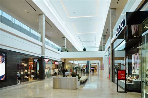 Mississauga's Premium Shopping Destination | Erin Mills Town Centre