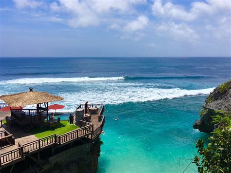 Pantai Pandawa 'Hidden Beach' Di Selatan Kepulauan Bali - LIBUR