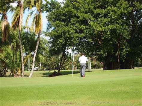 Normandy Shoes Golf Course, Miami FL - Independent Golf Reviews