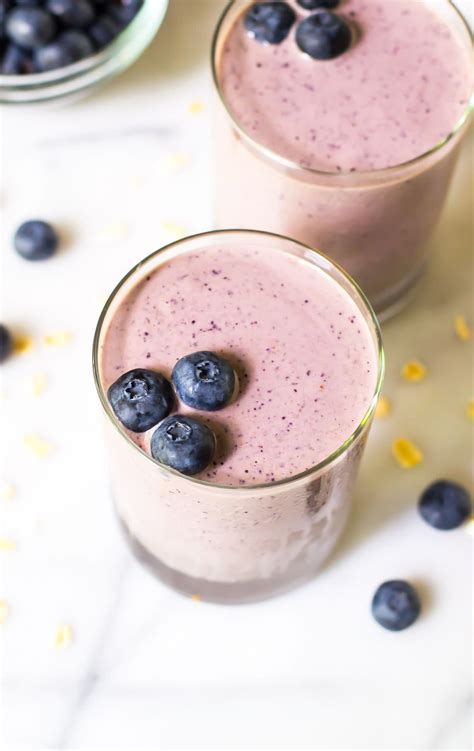 Blueberry Smoothie {Simple and Delicious!} – WellPlated.com