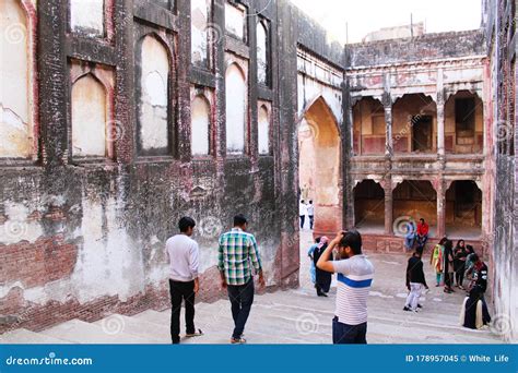 Shahi qila / Lahore Fort editorial image. Image of monument - 178957045