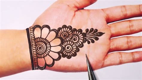 Collection of Amazingly Simple and Easy Mehndi Designs with Full 4K ...