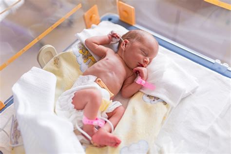 Sistema de cámara inalámbrica monitoriza a bebés prematuros