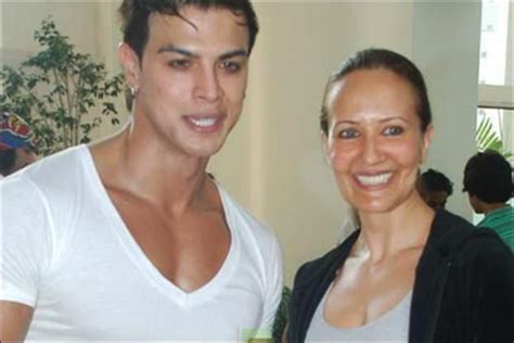 Jackie Shroff's Marriage: A Love Unhindered By Adversity