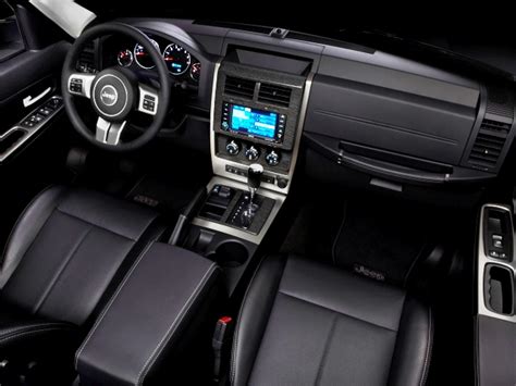 2012 Jeep Liberty Interior | U.S. News & World Report