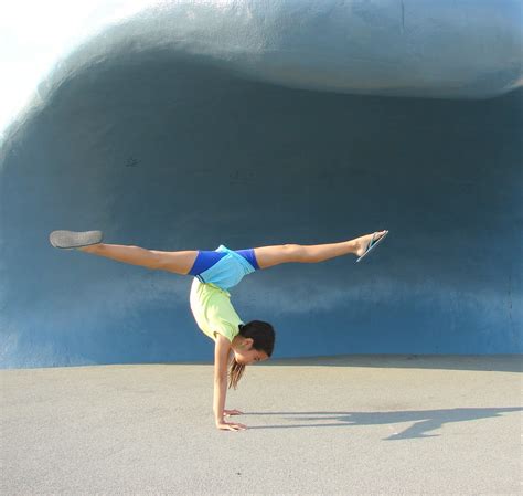 Oakville Gymnastics Club Acrobatic Gymnastics Team: Handstand photo contest Jessica