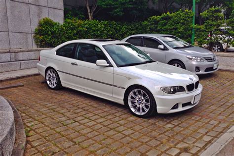 2004 BMW E46 325Ci