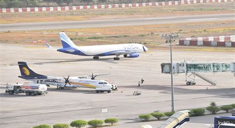 Udaipur Airport Increases its Airplane Parking Capacity with the New Apron – UdaipurBlog