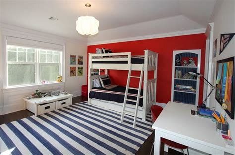 How To Decorate A Bedroom With Red Walls