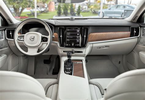 S90 Interior - S3 Magazine