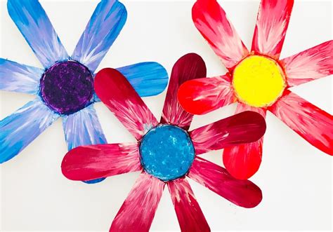 Bright paper cup flowers | Arts & Crafts