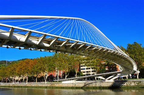 Bilbao - Zubizuri Bridge