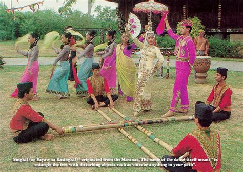 Culture of the Philippines: Singkil