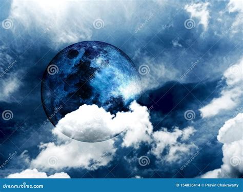 Full Moon Clouds Night Sky. Stock Photo - Image of direction, fantasy ...