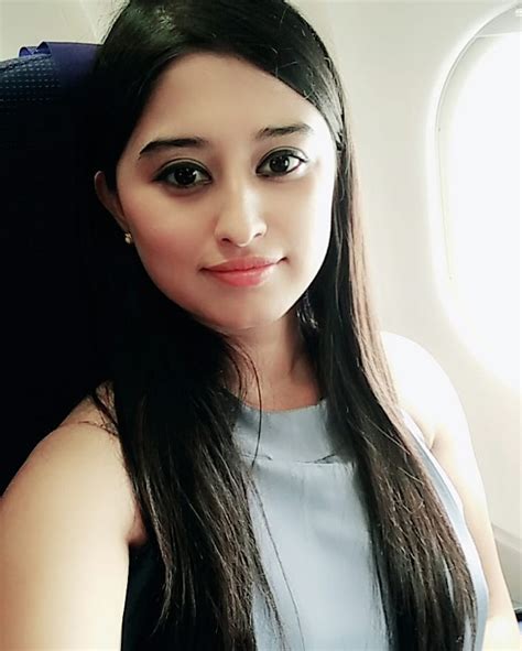 Somi Khan (Bigg Boss 12) Wiki, Age, Boyfriend, Family, Biography & More ...