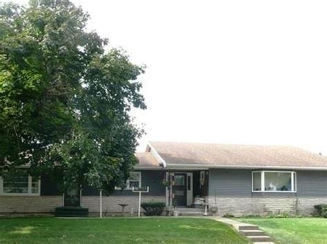 Lena Real Estate - Lena IL Homes For Sale | Zillow