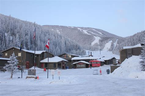 5 Great Reasons To Ski Red Lodge, Montana This Winter: - SnowBrains