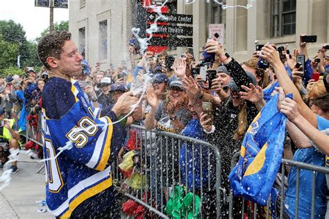 St. Louis Blues celebrate Stanley Cup victory with colorful parade - Hot Lifestyle News