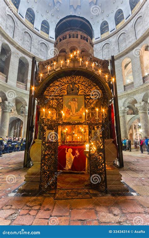 At The Church Of The Holy Sepulchre - Jerusalem Editorial Image | CartoonDealer.com #33434314