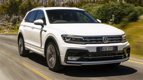 Volkswagen Tiguan R-Line: Price, review, specs, features, safety ...