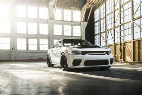 2021 Dodge Charger Hellcat Redeye - Specs, Interior Redesign Release date | 2021/2022 car model