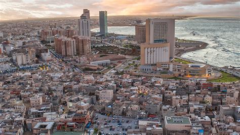 Calm descends on Tripoli after a night of sporadic clashes - Libya Al ...