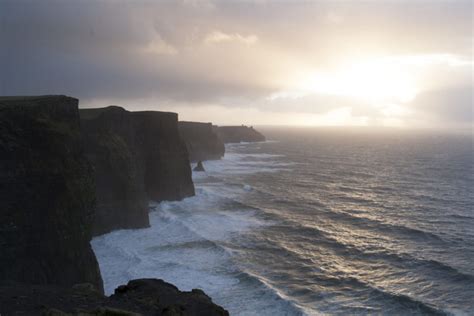 Cliffs of Moher: LOCALS No-BS Guide (Avoid Being Scammed)