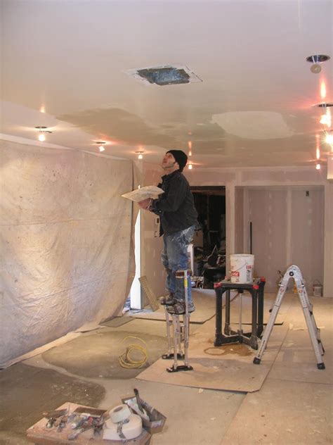 Drywall Stilts - Painting & Finish Work - Contractor Talk