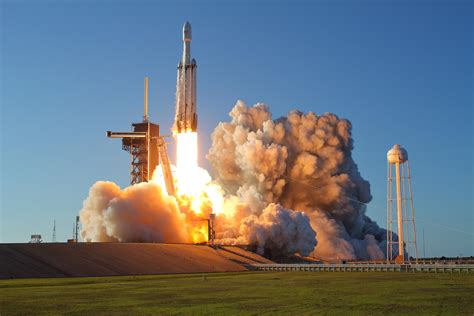 Falcon Heavy soars; SpaceX lands critical NASA double asteroid redirect ...