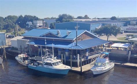 Safe Harbor Seafood - Mayport | Jacksonville restaurants, Vacation, Safe harbor