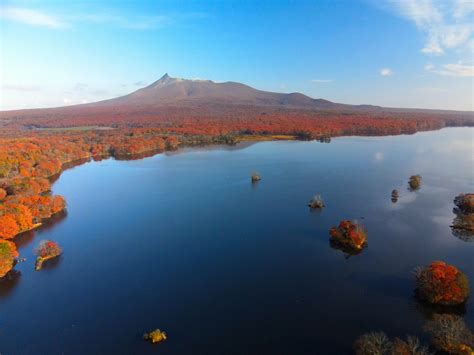 Onuma Quasi-national Park: Enjoying Autumn Leaves in Hokkaido ...