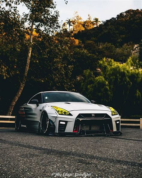 GTR (R35) | Nissan gtr, Nissan gtr r35, Tuner cars