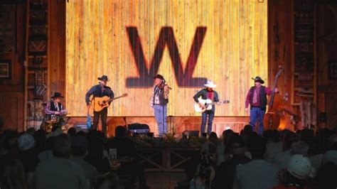 Flying W Ranch Chuckwagon Dinner & Show (Colorado Springs)