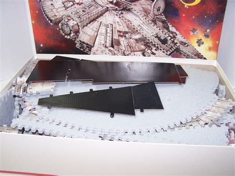 PUZZ 3D STAR WARS MILLENNIUM FALCON PUZZLE 857 pieces