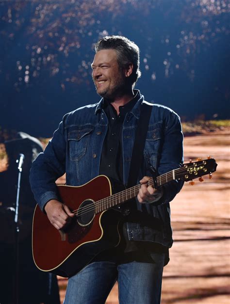 Blake Shelton Shares Preview of 'Fully Loaded: God's Country' Album ...