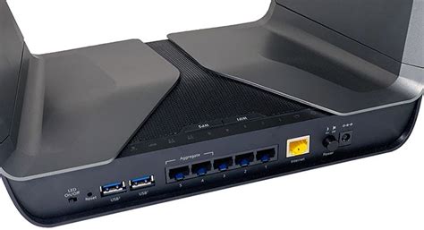 Netgear Nighthawk AX8 Router Review: Next-Gen Wi-Fi 6 Networking - Page 2 | HotHardware