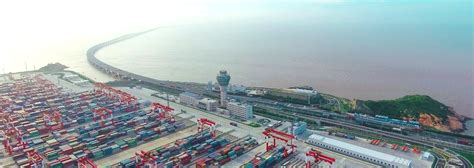 Yangshan, the world’s biggest container port, opens new Silk Road for shipping — RTD