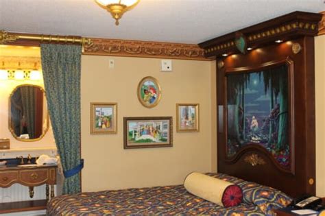 5 Best Themed Rooms at Walt Disney World Resorts