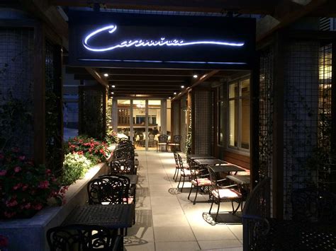 Carmines Restaurant – Goudy Construction