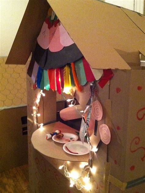 Awesome Foundation Toronto -- Cardboard Fort Night | Cardboard forts, Diy for kids, Cardboard